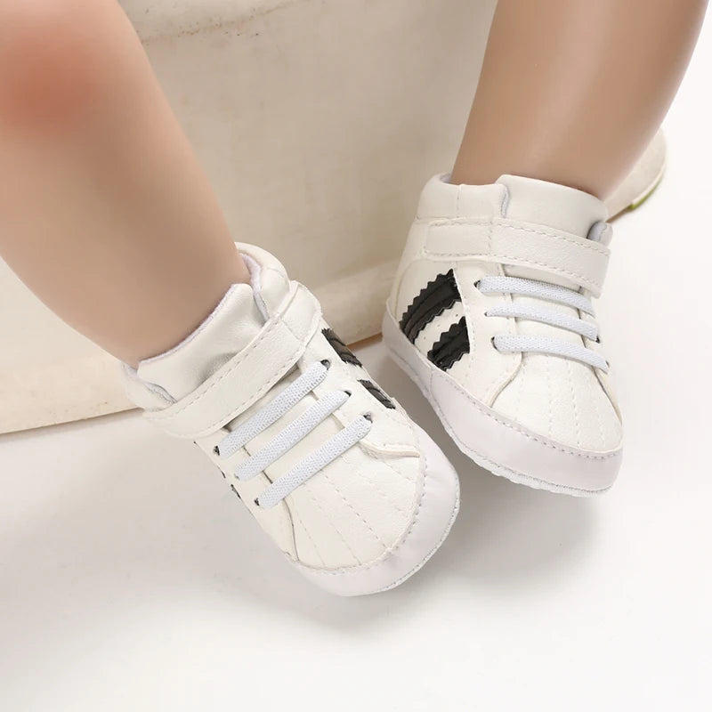 Newborn Boys' Middle Top and High Top Fashion Sneakers Boys' and Girls' Casual Soft Cloth Bottom anti Slip First Walkering Shoes